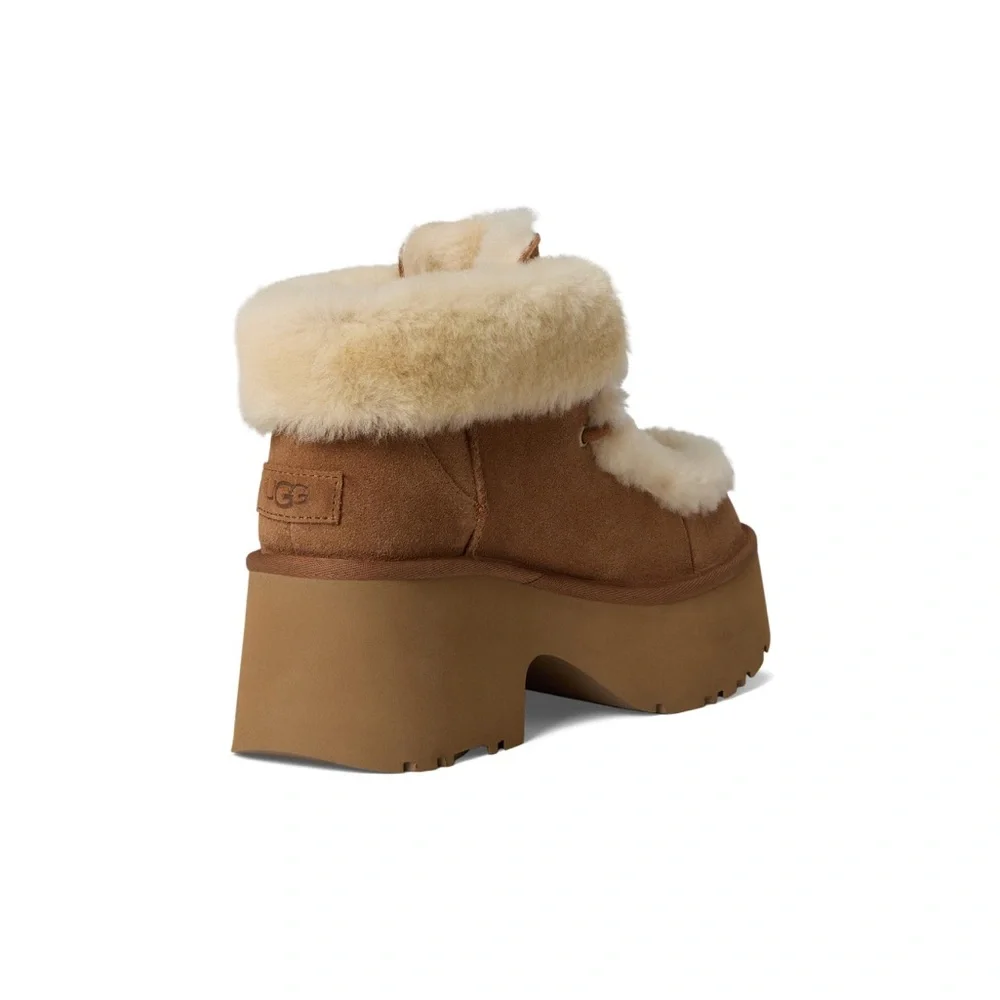 UGG Esmee Lace Up - Picture 4 of 15